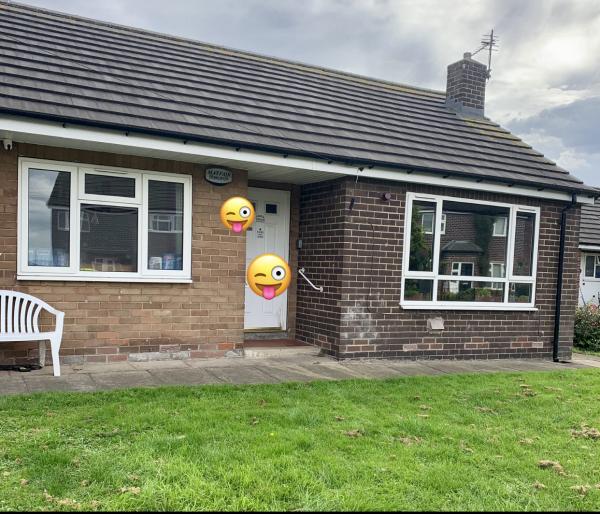 2 BED BUNGALOW 