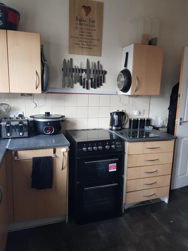 2 bed house heywood