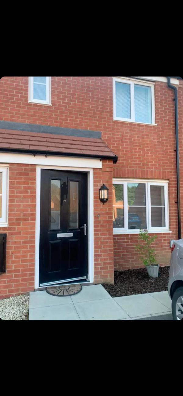 2 bed semi detached house swaffh